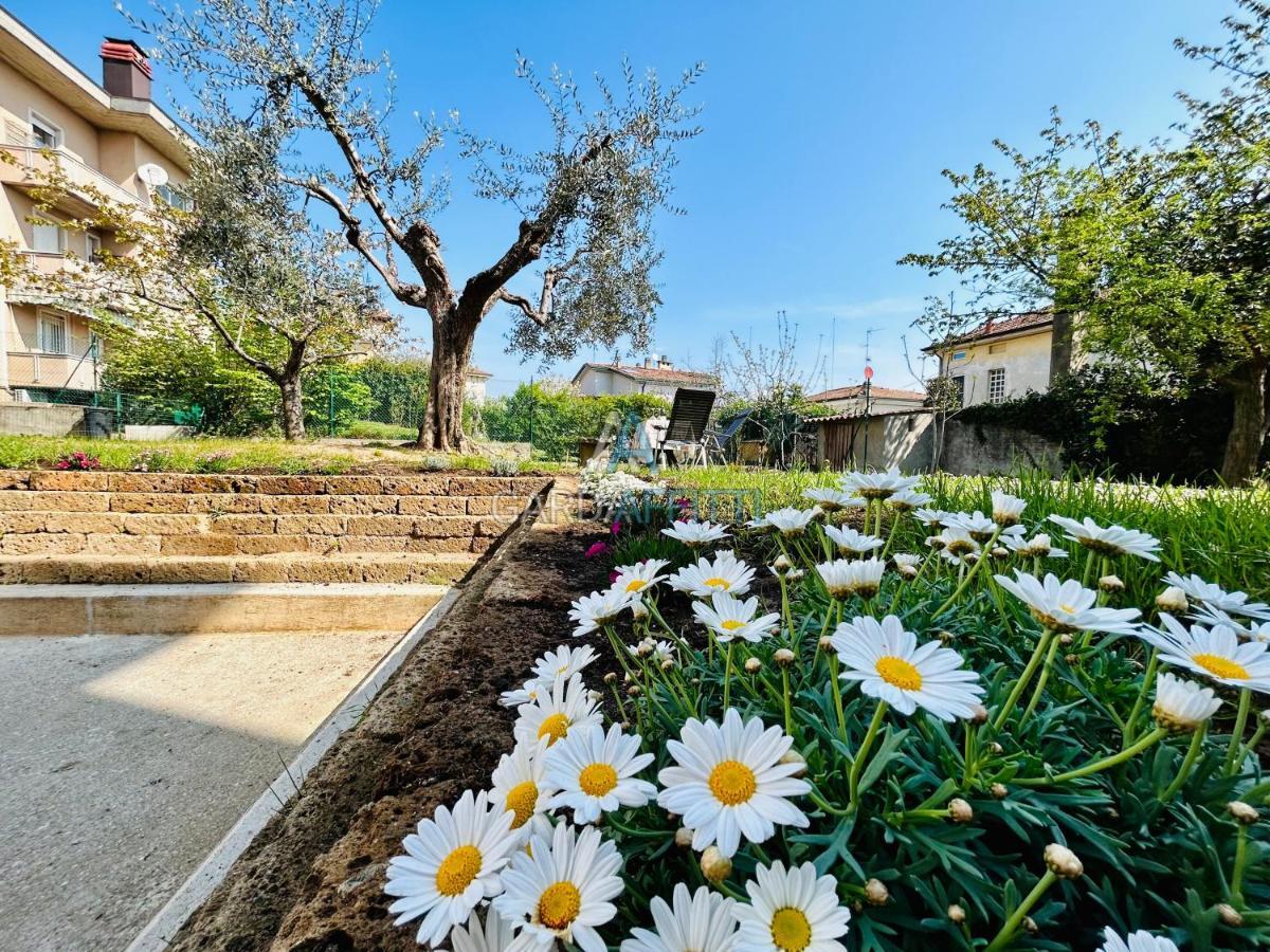 Ares Apartment - Vicino Al Lago Di Garda E Alla Stazione Treno Desenzano del Garda Ngoại thất bức ảnh