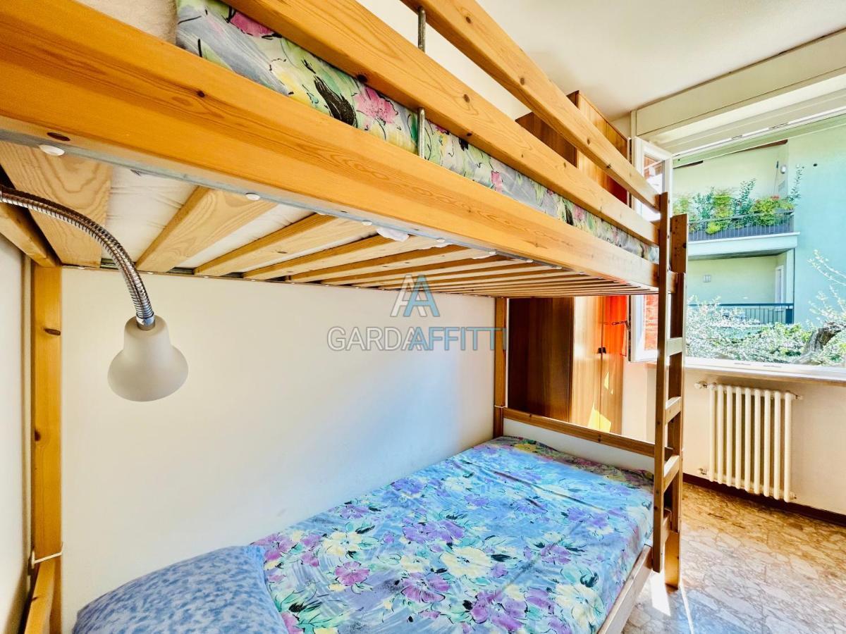 Ares Apartment - Vicino Al Lago Di Garda E Alla Stazione Treno Desenzano del Garda Ngoại thất bức ảnh